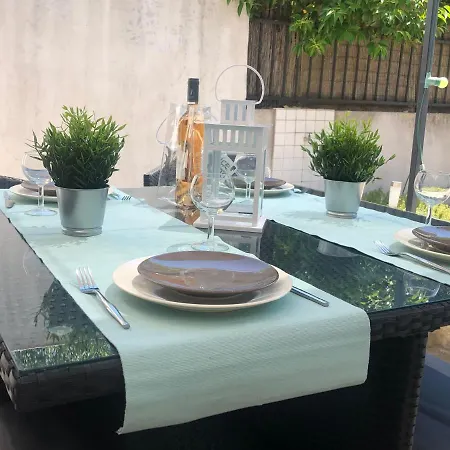 Maison Tendance Avec Jardin, Centre Village, Alpilles, Familles Eyragues Exterior photo