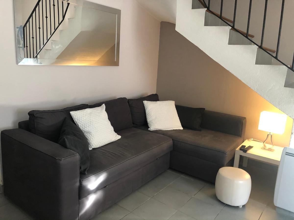 Maison Tendance Avec Jardin, Centre Village, Alpilles, Familles Holiday home *