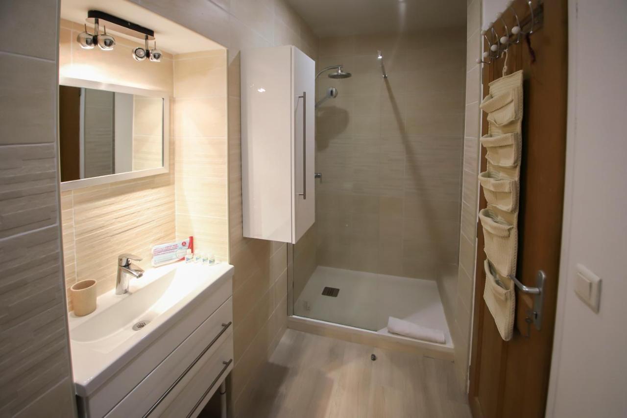 Maison Tendance Avec Jardin, Centre Village, Alpilles, Familles *